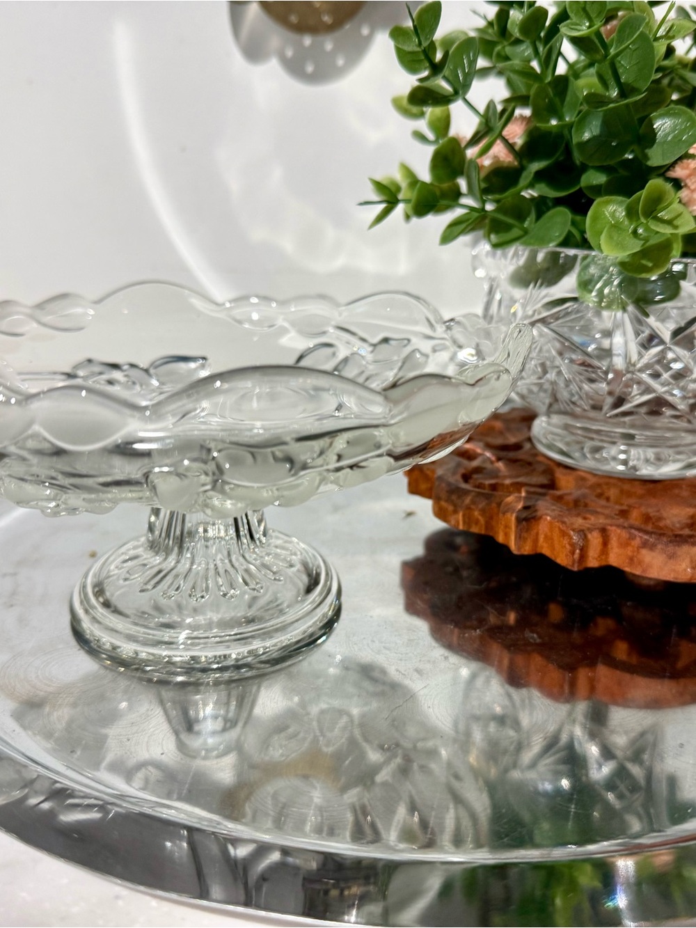 Elegant Clear Glass Pedestal Dish